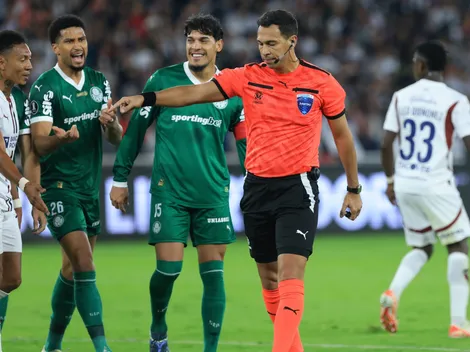 VAR volta a gerar polêmica em meio as semifinais da Libertadores 2025