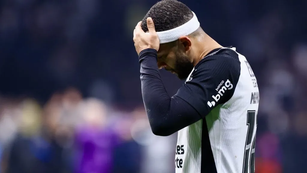 SP – SAO PAULO – 06/05/2025 – COPA SUL-AMERICANA 2025, CORINTHIANS X AMERICA DE CALI – Memphis Depay jogador do Corinthians durante partida contra o America de Cali no estadio Arena Corinthians pelo campeonato Copa Sul-americana 2025. Foto: Marcello Zambrana/AGIF