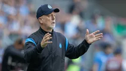 Mano Menezes tecnico do Gremio durante partida contra o Mirassol no estadio Arena do Gremio pelo campeonato Brasileiro A 2025. Foto: Liamara Polli/AGIF