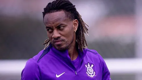 André Carrillo durante treinamento no CT Joaquim Grava. Foto: Rodrigo Coca/Ag. Corinthians