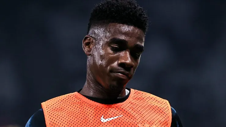 Félix Torres ainda não conseguiu convencer desde que chegou ao Coringão