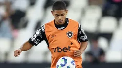 Huguinho subiu para o profissional este ano. Foto: Vítor Silva/Botafogo