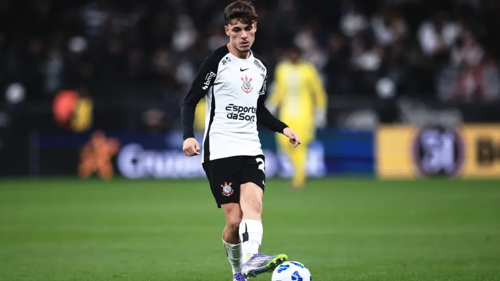 Breno Bidon é um dos principais nomes do time no Brasileirão Betano – Foto: Ettore Chiereguini/AGIF