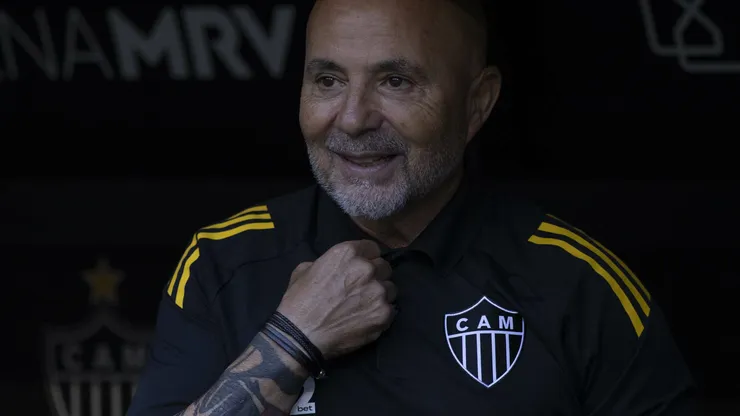 MG - BELO HORIZONTE - 25/10/2025 - BRASILEIRO A 2025, ATLETICO-MG X CEARA - Sampaoli tecnico do Atletico-MG durante partida contra o Ceara no estadio Arena MRV pelo campeonato Brasileiro A 2025. Foto: Fernando Moreno/AGIF