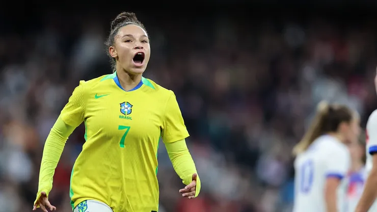 Dudinha celebra gol contra a Inglaterra - Foto: Lívia Villas Boas/CBF