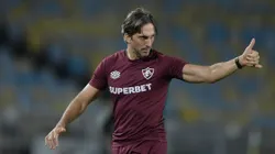 RJ - RIO DE JANEIRO - 25/10/2025 - BRASILEIRO A 2025, FLUMINENSE X INTERNACIONAL - Luis Zubeldia tecnico do Fluminense durante partida contra o Internacional no estadio Maracana pelo campeonato Brasileiro A 2025. Foto: Thiago Ribeiro/AGIF