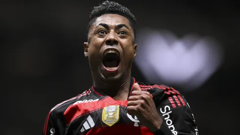 Flamengo empata, mas aumenta ainda mais a distância sobre o Palmeiras na abertura da rodada 36