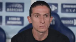 Filipe Luis, técnico do Flamengo, durante partida contra o Cruzeiro no estadio Maracanã pelo campeonato Brasileiro A 2025. Foto: Thiago Ribeiro/AGIF