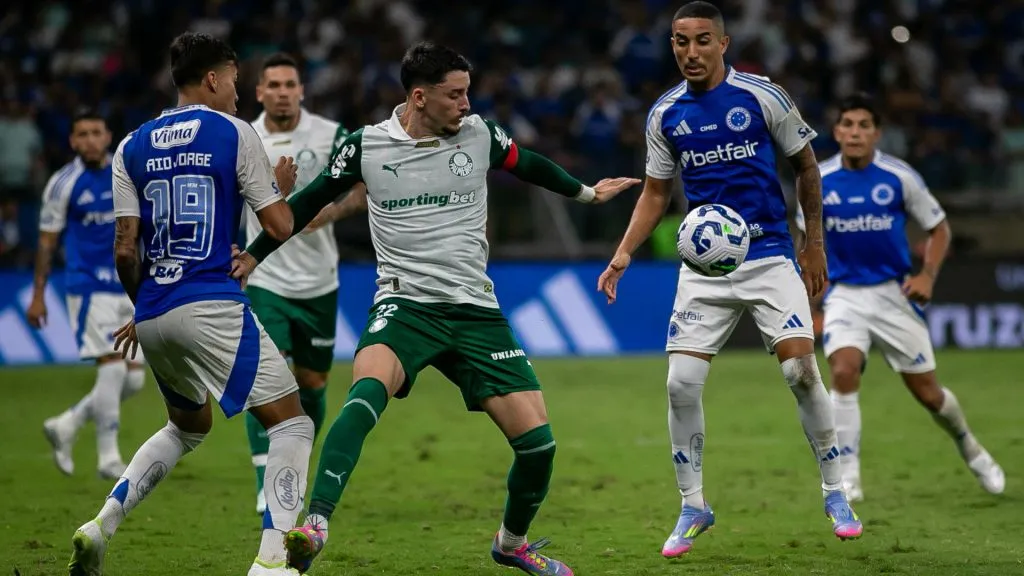 Christian e Piquerez se enfrentaram no primeiro turno – Foto: Fernando Moreno/AGIF