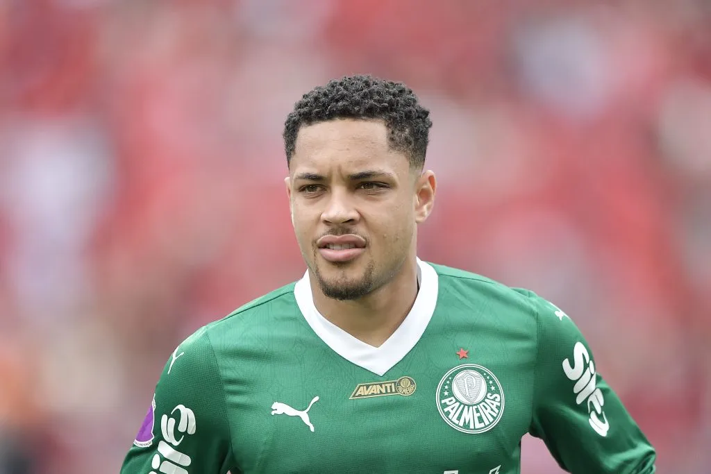Vitor Roque jogador do Palmeiras durante partida contra o Flamengo no estadio Maracana pelo campeonato Brasileiro A 2025. Foto: Thiago Ribeiro/AGIF