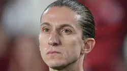 Filipe Luís nega "corpo mole" por medo de lesão antes de jogo contra o Racing.