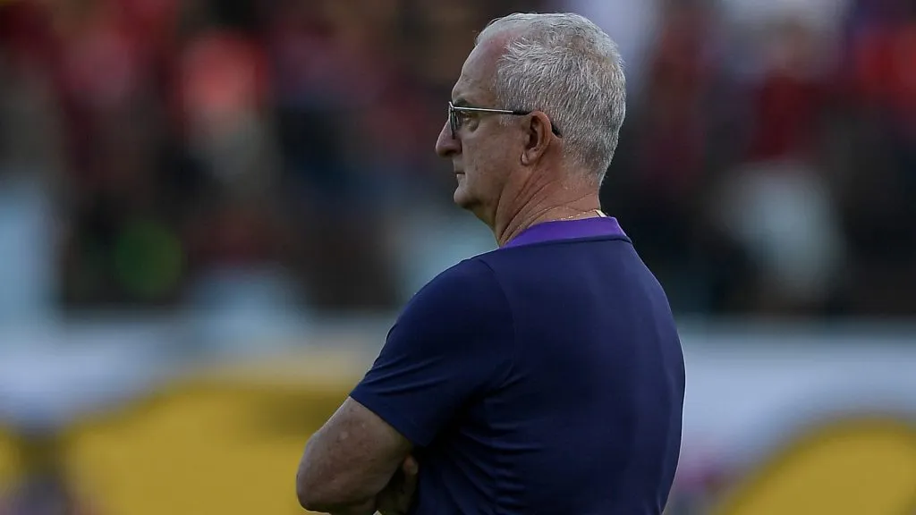 Dorival Junior tecnico do Corinthians durante partida contra o Vitoria no estadio Barradao pelo campeonato Brasileiro A 2025. Foto: Jhony Pinho/AGIF