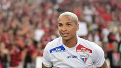 Deyverson em partida diante do Flamengo