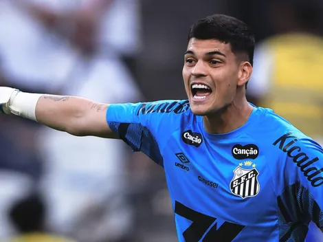 Brazão faz defesas importantes e salva o Santos de sofrer um placar elástico contra o Inter
