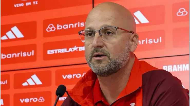 José Olavo Bisol, em entrevista no Internacional – Foto: Ricardo Duarte | Internacional