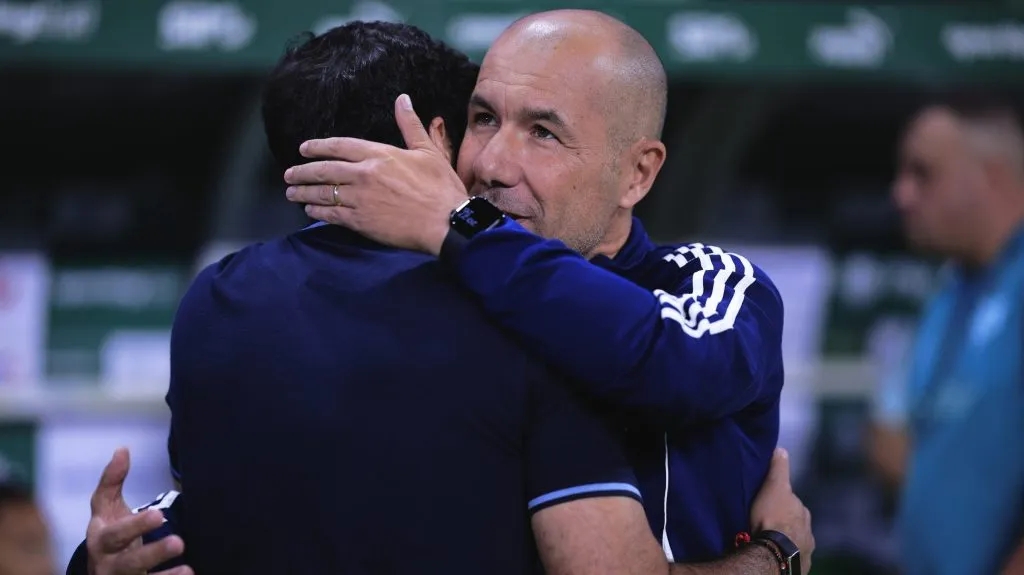 Abel Ferreira e Leonardo Jardim. Foto: Ettore Chiereguini/AGIF