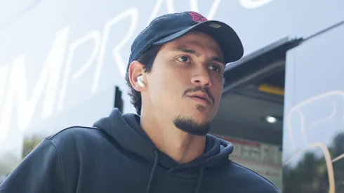 Pedro e Flamengo trabalham internamente para o jogador estar disponível na Libertadores