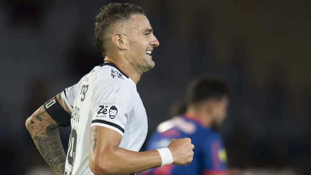 Vegetti - Foto: Anderson Romão/AGIF.