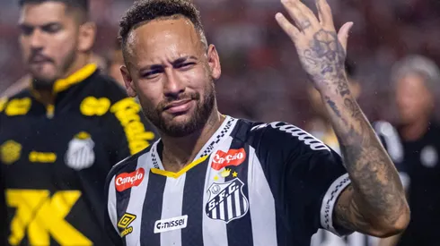Neymar segue com futuro indefinido.
