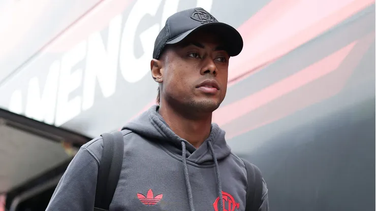 Filipe Luís decide tirar Bruno Henrique dos titulares contra o Racing
