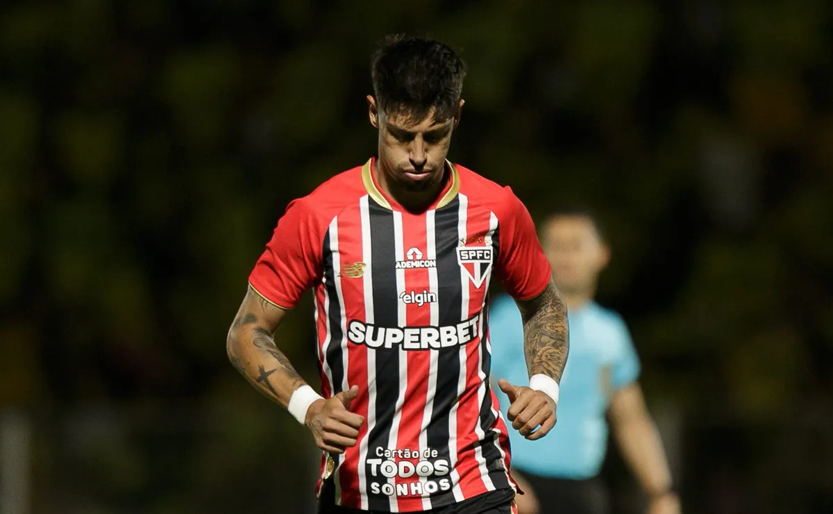 São Paulo avalia futuro de Rigoni e tende a não renovar contrato
