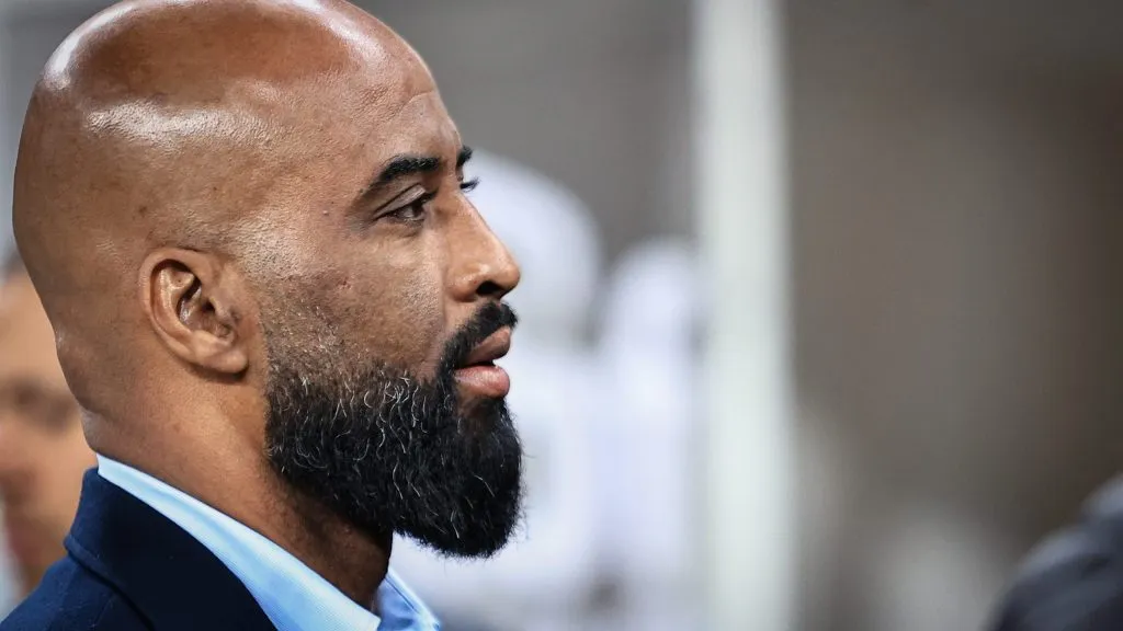 SP – SAO PAULO – 01/06/2025 – BRASILEIRO A 2025, CORINTHIANS X VITORIA – Fabinho Soldado diretor do Corinthians durante aquecimento antes da partida contra o Vitoria no estadio Arena Corinthians pelo campeonato Brasileiro A 2025. Foto: Fabio Giannelli/AGIF