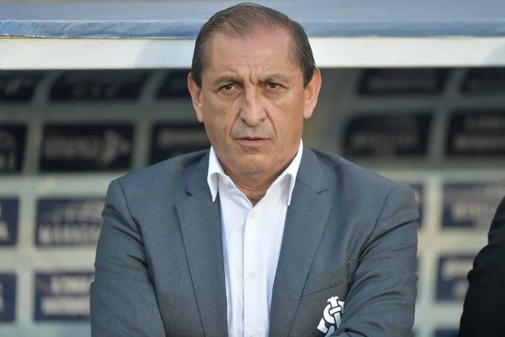 Foto: Thiago Ribeiro/AGIF – Ramón Díaz pediu no Internacional a contratação do jogador do Fla para 2026.