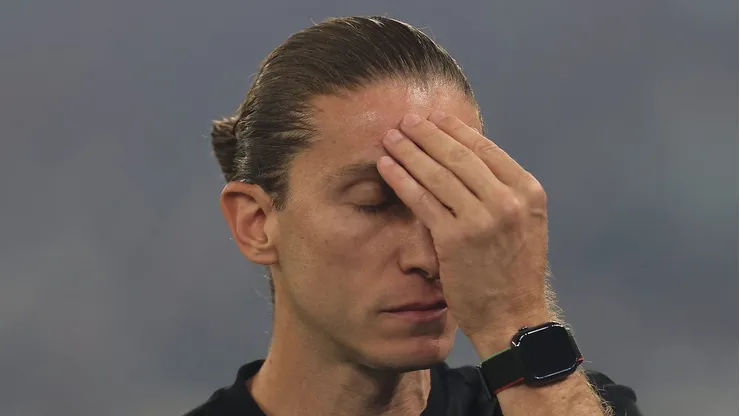 Filipe Luís, técnico do Flamengo em partida pelo campeonato brasileiro (Foto: Wagner Meier/Getty Images)