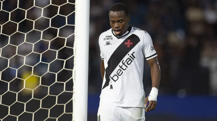 Andres Gomez jogador do Vasco durante partida contra o Bragantino no estadio Cicero De Souza Marques pelo campeonato Brasileiro A 2025. Foto: Anderson Romao/AGIF