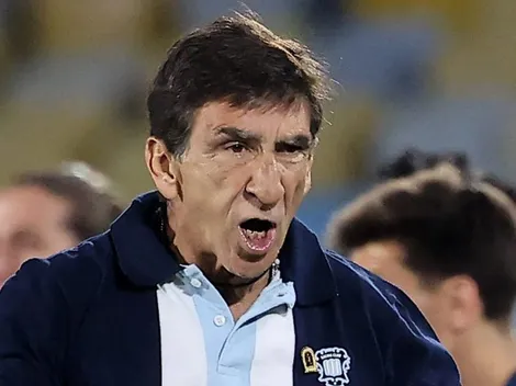 Gustavo Costas, técnico do Racing, se exalta contra Flamengo