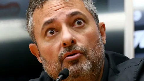 Alexandre Mattos buscou elevar a qualidade do elenco do Santos.