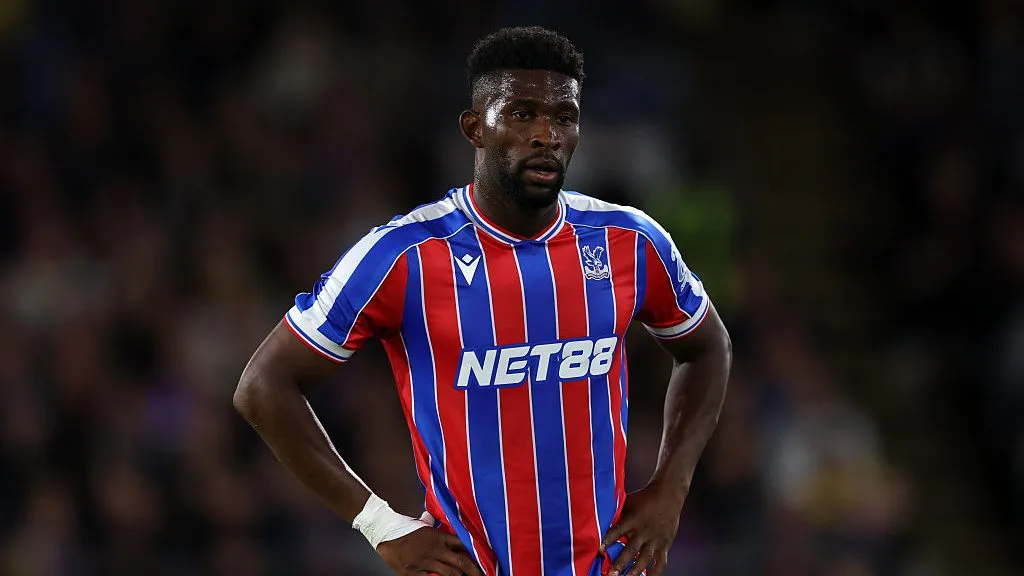 Jefferson Lerma em ação pelo Crystal Palace. O volante colombiano já recebeu sondagem do Vascão – (Photo by Justin Setterfield/Getty Images)