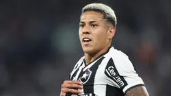 Atacante segue lesionado - Foto: Vítor Silva/Botafogo.