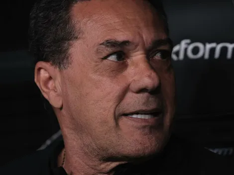 Luxemburgo pede que Filipe Luís escale 3 atacantes para Flamengo se classificar