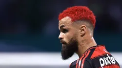 Michael durante partida no Allianz Parque.