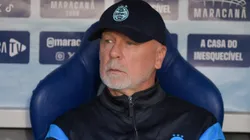 Mano Menezes tecnico do Gremio durante partida contra o Flamengo no estadio Maracana pelo campeonato Brasileiro A 2025. Foto: Thiago Ribeiro/AGIF