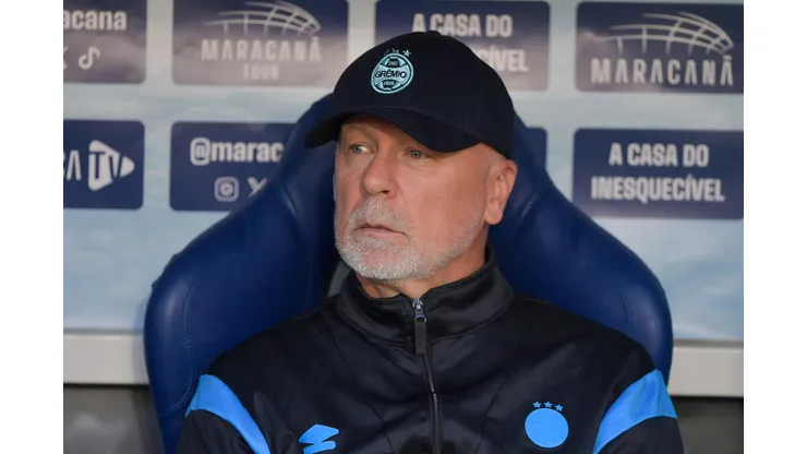Mano Menezes tecnico do Gremio durante partida contra o Flamengo no estadio Maracana pelo campeonato Brasileiro A 2025. Foto: Thiago Ribeiro/AGIF