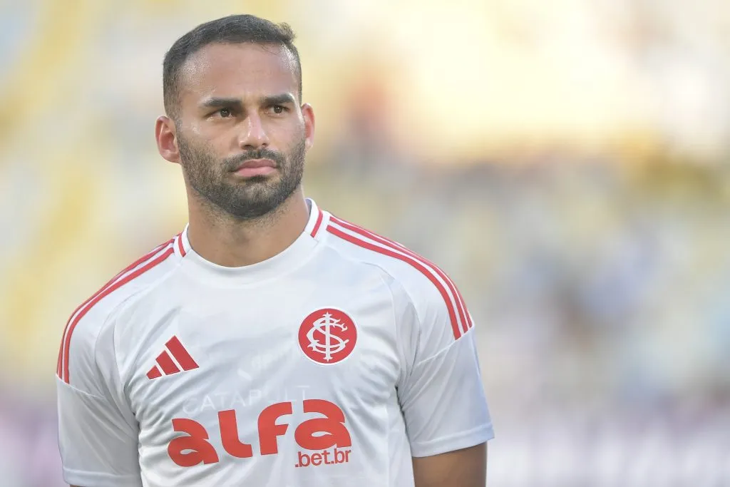 Thiago Maia, jogador que o Inter tem dívida com o Flamengo – Foto: Thiago Ribeiro/AGIF