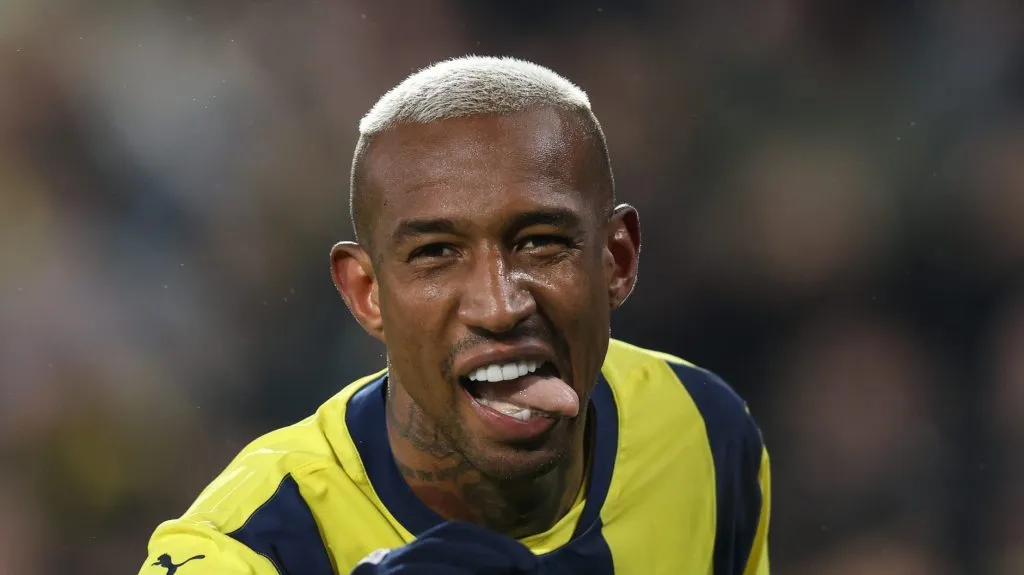 Foto: Ahmad Mora/Getty Images – Meia-atacante ganha força para reforçar o Fla em 2026.