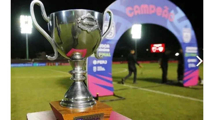 Troféu do Carioca. Foto: Divulgação/FERJ