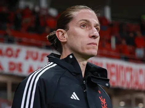 Filipe Luís pode escalar o Flamengo sem atacante de referência