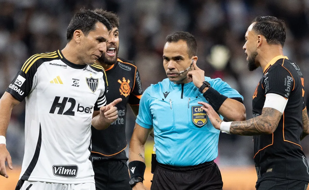 Corinthians é o time mais punido do Brasileirão e contrasta com o ...