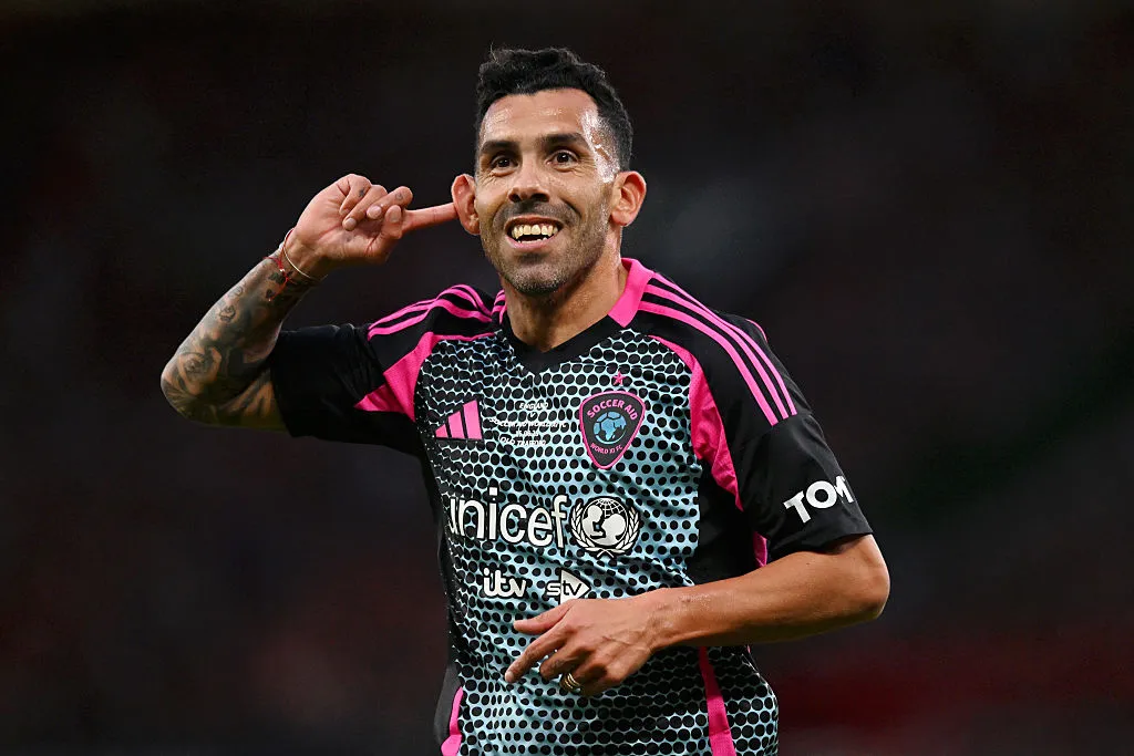 Carlos Tevez foi um grande jogador da história do Corinthians. Foto: Anthony Devlin/Getty Images)
