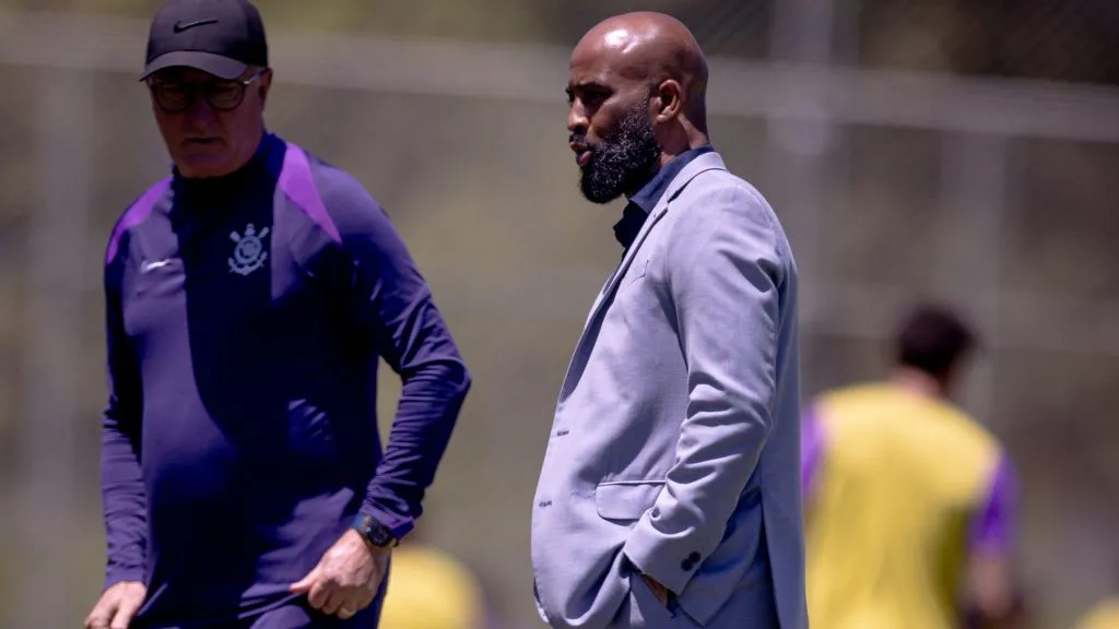 Dorival Júnior e Fabinho Soldado projetam o ano de 2026 – Foto: Rodrigo Coca – Agência Corinthians