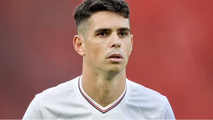 Oscar vem sofrendo com muitos problemas físicos no São Paulo. Foto: Thiago Ribeiro/AGIF