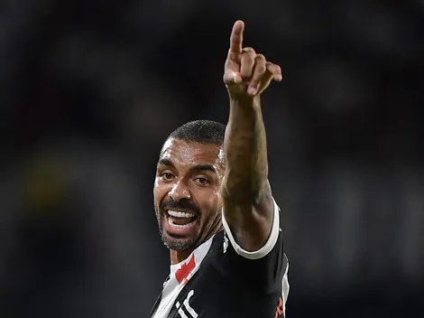 Paulo Henrique, do Vasco, revela importância dos treinos com a esquerda