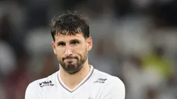 SP - BELO HORIZONTE - 06/04/2025 - BRASILEIRO A 2025, ATLETICO-MG X SAO PAULO - Calleri jogador do Sao Paulo lamenta expulsao durante partida contra o Atletico-MG no estadio Mineirao pelo campeonato Brasileiro A 2025.