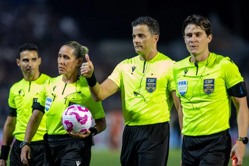 Retrospecto de Sávio Pereira Sampaio à frente de jogos do Palmeiras é: 6v, 3e e 3d – Foto: Joisel Amaral/AGIF