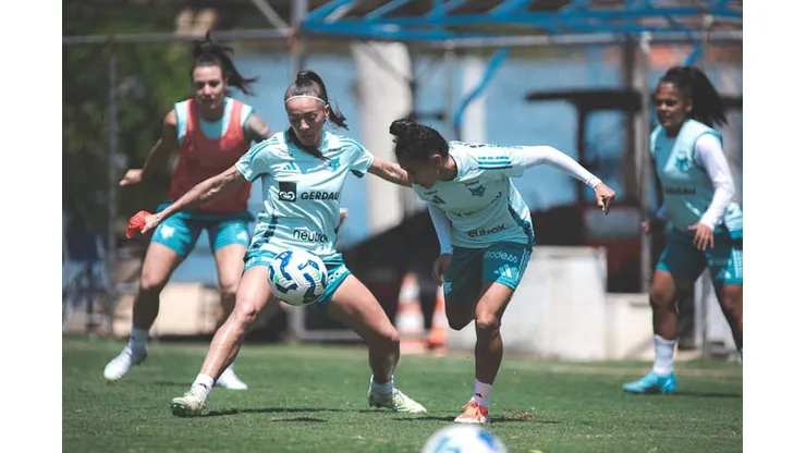 Cabulosas agora encaram o campeonato mineiro. Foto: Gustavo Martins/Cruzeiro