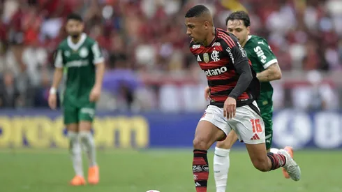 Flamengo e Palmeiras disputam os principais títulos de 2025. Foto: Thiago Ribeiro/AGIF